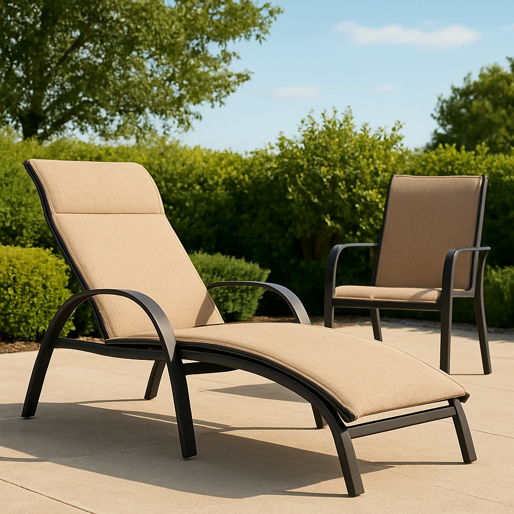 Featured image for Chaise Lounge Chairs vs Patio Chairs: Which Is Best?