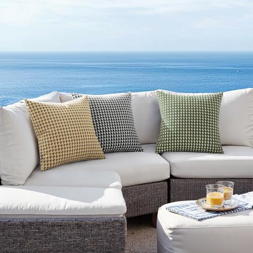 MIULEE Outdoor Texture Throw Pillow Covers Waterproof Pack of 2 Spring Decorative Woven Farmhouse Cushion Covers for Patio Garden Balcony Porch Tent Bench Sofa,18x18 Inch Green