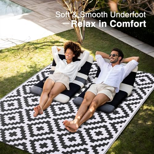 OLANLY Waterproof Outdoor Rug 5x8 ft, Outdoor Plastic Straw Rug for Camping, RV Mat Outside, Indoor Outdoor Carpet for Porch, Deck, Backyard, Balcony, Picnic, Black & White