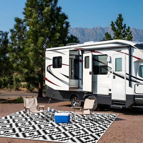 OLANLY Waterproof Outdoor Rug 5x8 ft, Outdoor Plastic Straw Rug for Camping, RV Mat Outside, Indoor Outdoor Carpet for Porch, Deck, Backyard, Balcony, Picnic, Black & White