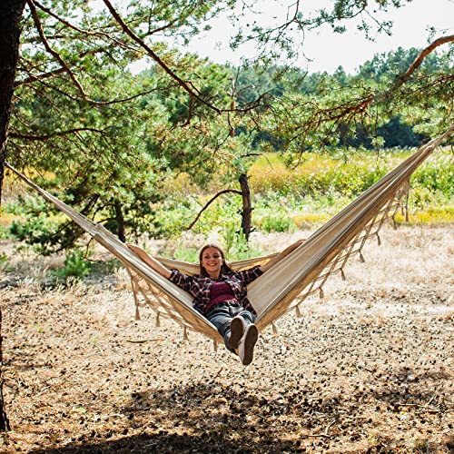Bellzacasa Double Hammock, Heavy Duty 500 lb Load Capacity Tassels and Fishtail Knitting Portable Camping Hammocks with Mounting Straps for Outdoor Camping Patio Balcony Beige