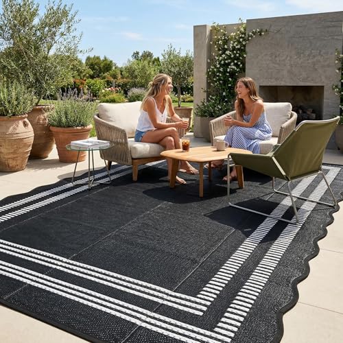 Garvee Waterproof Outdoor Rug 9x12, Scalloped Geometric Foldable Plastic Straw Patio Camping Rug